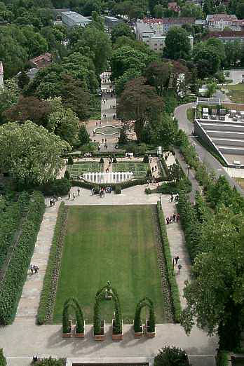 Blich von der Friedenswarte zum Südaufgang