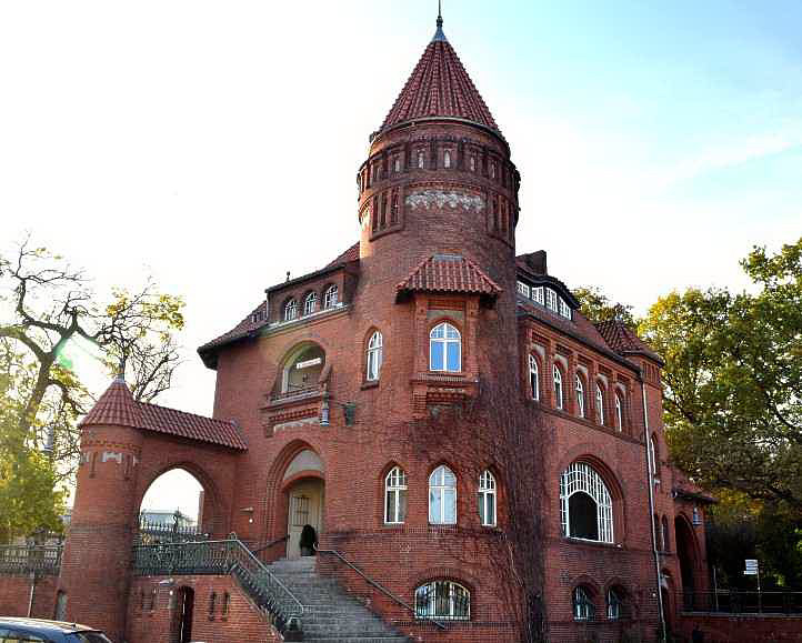 Sixtus-Villa, Schultheißbrauerei in Kreuzberg.