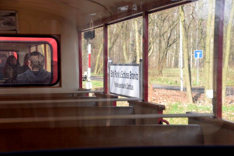 Im Bahnhof Park und Schloss Branitz.