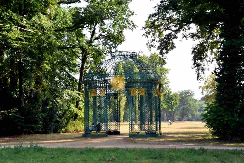 Sonnengitter Pavillon im Park Sanssouci.