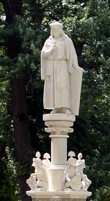 Statue des Dombaumeister Gerhardt van Ryle, Meister Gerhard (* um 1210/1215; � ~ 1271).