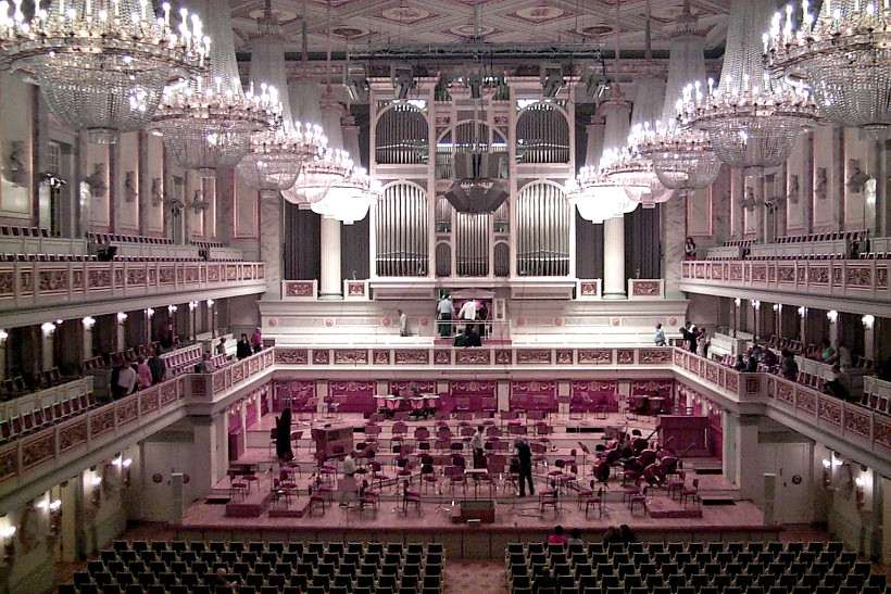 Gro�er Saal im Konzerthaus am Gendarmenmarkt in Berlin.